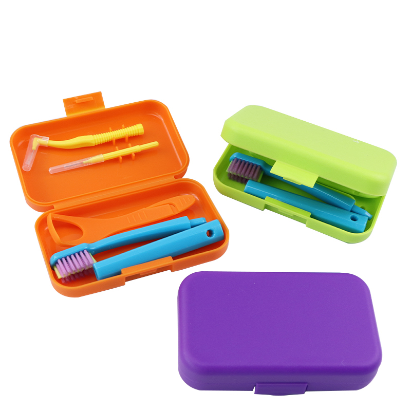 Travel Accessories Essentials - Zestawy do czyszczenia zębów Szczoteczka do